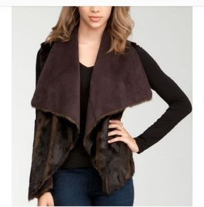 Gorgeous Bebe faux fur vest super soft nwt
